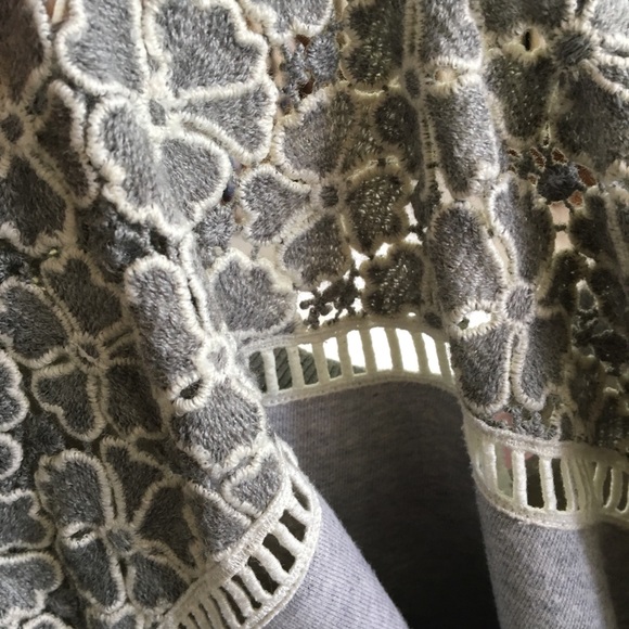 GiAMBA Paris grey bell sleeve sweatshirt SIZE L - Picture 9 of 13